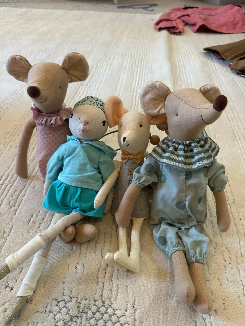 Plush Mouse Family Soft Toys Set in Beige, Pink and Teal